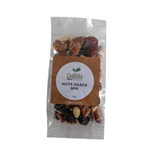 Nuts snack mix